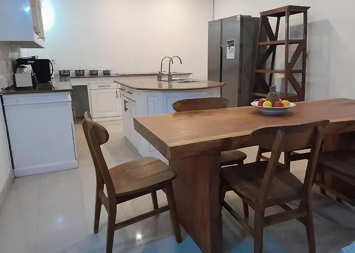 2br Private In Seminyak, Ayu Putri * Seminyak