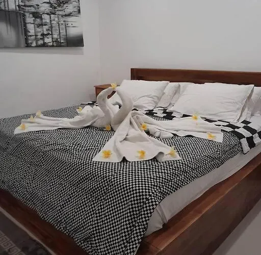 2br Private In Seminyak, Ayu Putri Villa