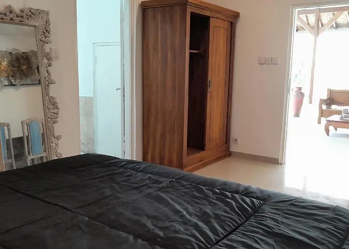 2br Private In Seminyak, Ayu Putri Villa